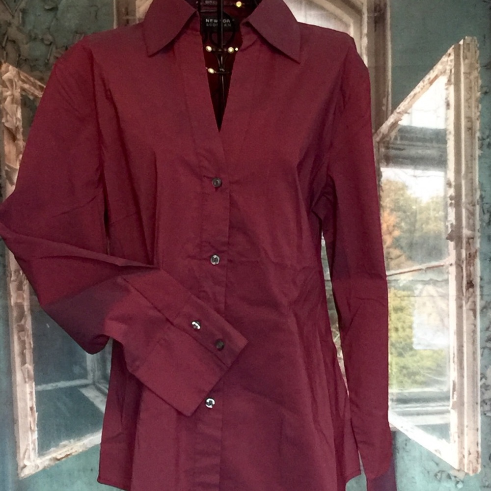 NWT New York & Co Tailored blouse